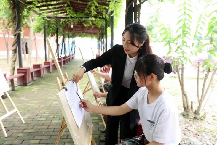 成都幼师学校哪所最好 学幼师去哪个技校好